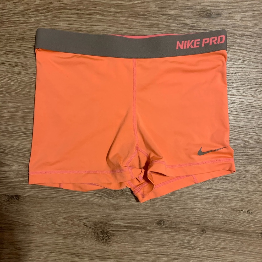 Nike pros